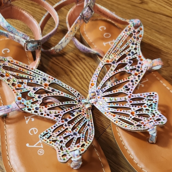 Copper Key Butterfly Rhinestone Sandals - Picture 2 of 12